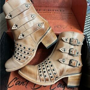 BNIB Freebird Citadel leather booties